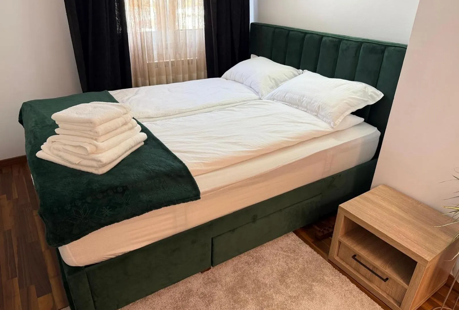Cozy Unirii Apartment Near Old Town Bucharest